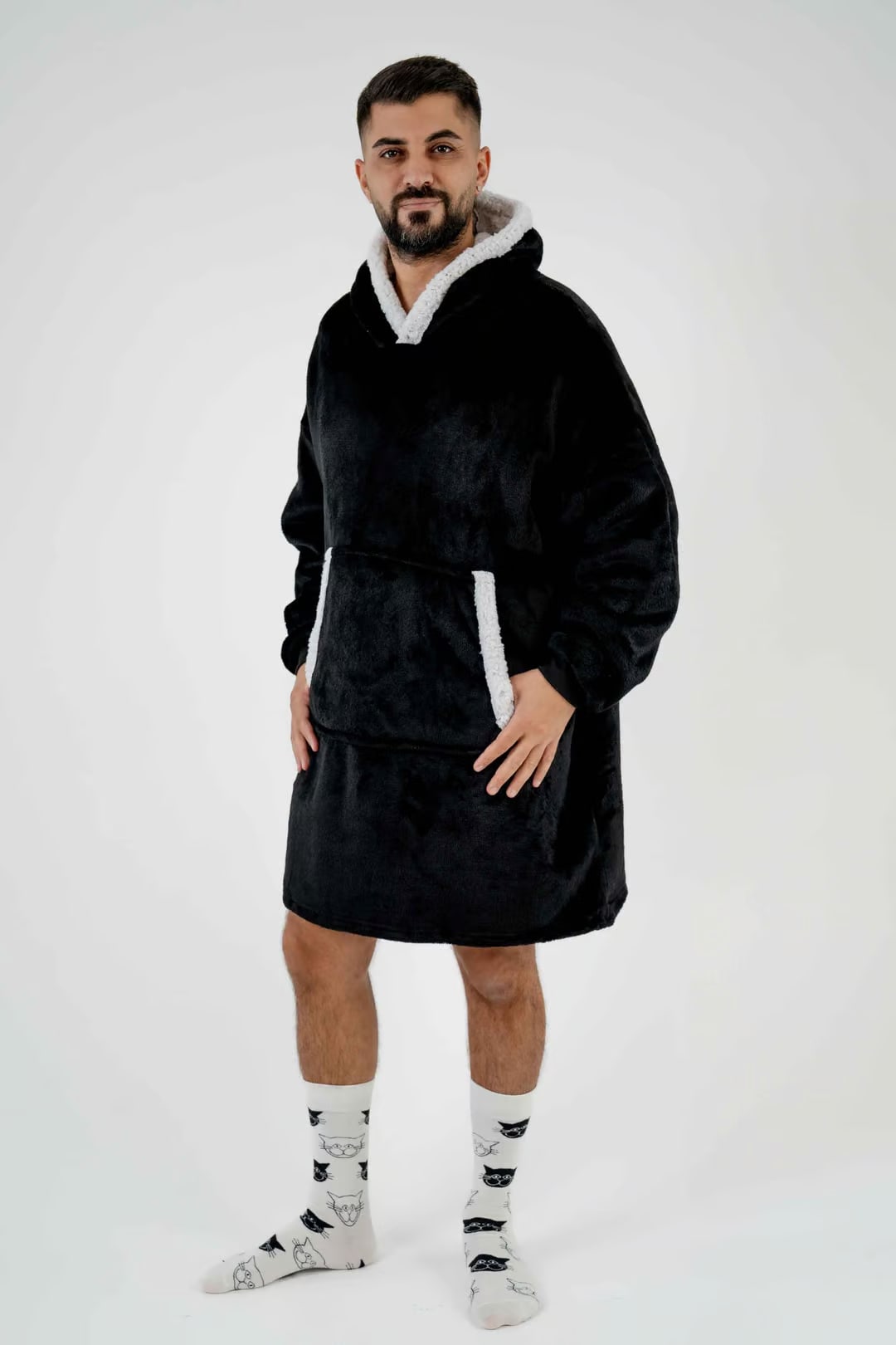 סהרה הודיז בוגרים - שחור